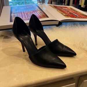 Vince black leather heels- size 7- the softest leather!